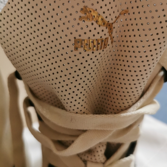 Puma hightops, Size 7.5 - Picture 6 of 16